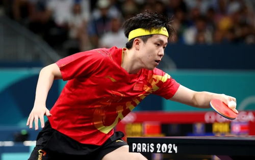 王楚欽球拍壞了咋辦 別擔心 帶了多個備用板 大滿貫決賽換拍也奪冠