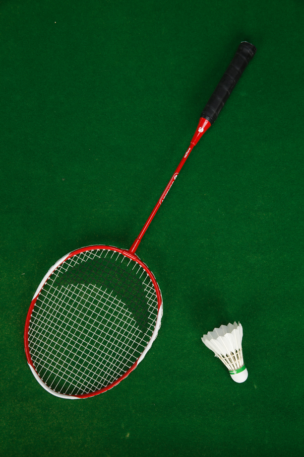 羽毛球拍
